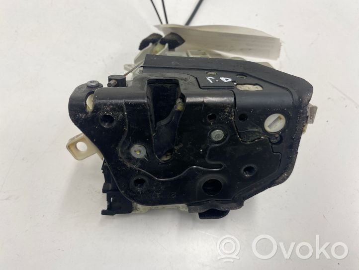 Audi A4 S4 B8 8K Etuoven lukko 8J1837016C