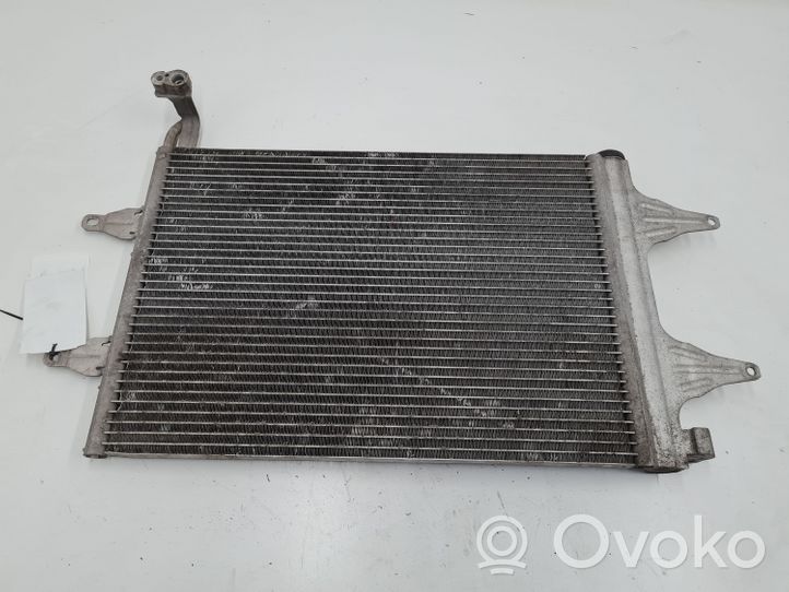 Volkswagen Polo IV 9N3 Radiateur condenseur de climatisation 6Q0820411K