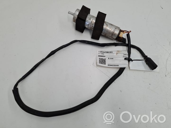 Seat Exeo (3R) Pompe d'injection de carburant à haute pression 3R0906095A