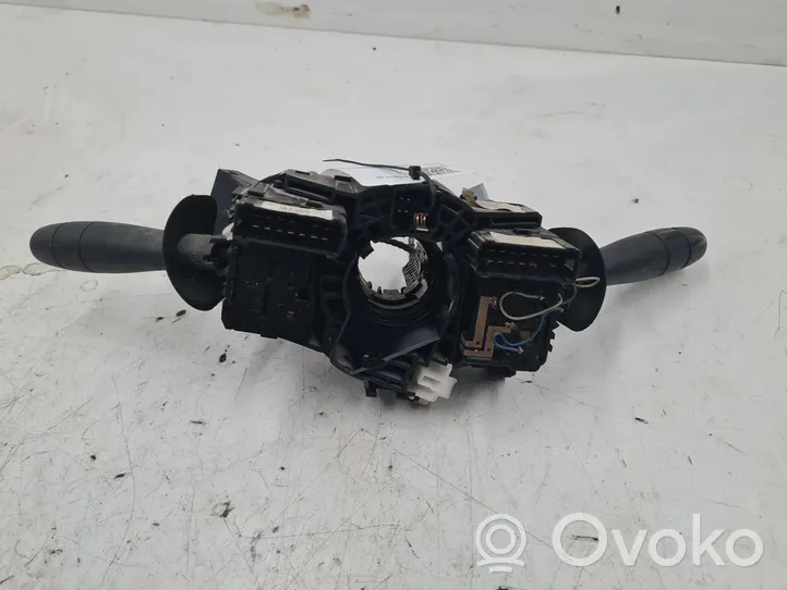 Opel Vivaro Kiti jungtukai/ rankenėlės/ perjungėjai 93856810E