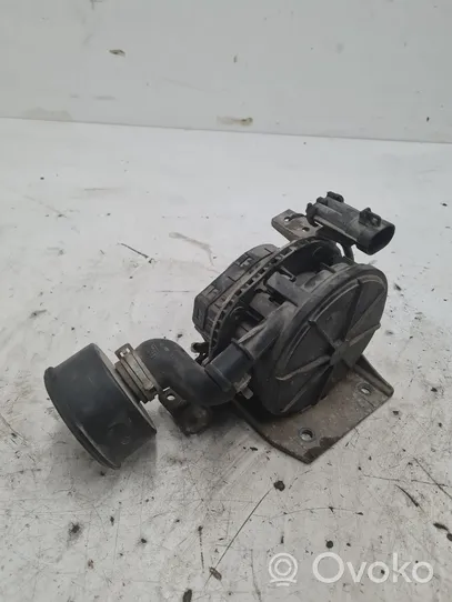 Opel Tigra A Pompe à eau de liquide de refroidissement 90470419