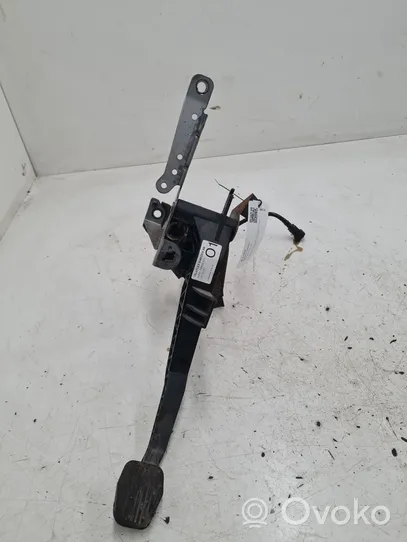 Ford C-MAX I Clutch pedal 3M517B633EH