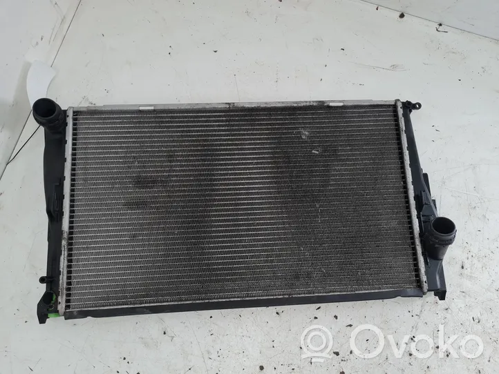 BMW 3 E90 E91 Coolant radiator 