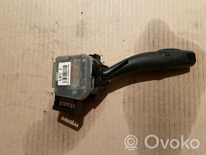 Hyundai H-1, Starex, Satellite Interruttore luci 934104H005