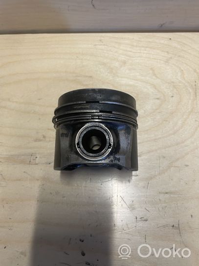 Volkswagen Transporter - Caravelle T5 Piston 03L107065N