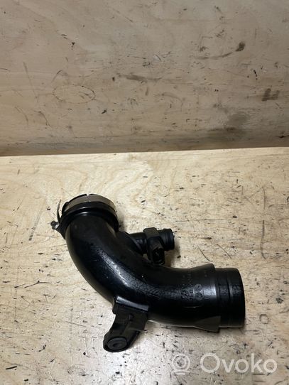 Volkswagen Transporter - Caravelle T6 Turbo air intake inlet pipe/hose 7E0129654P