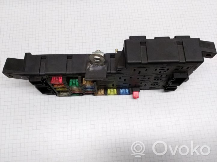 Volvo S60 Module de fusibles 518787205