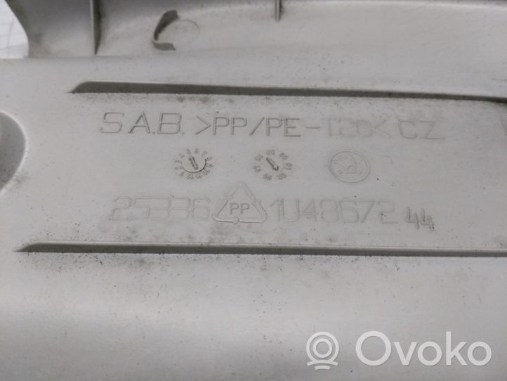 Skoda Octavia Mk1 (1U) Rivestimento montante (B) (superiore) 6N0868313