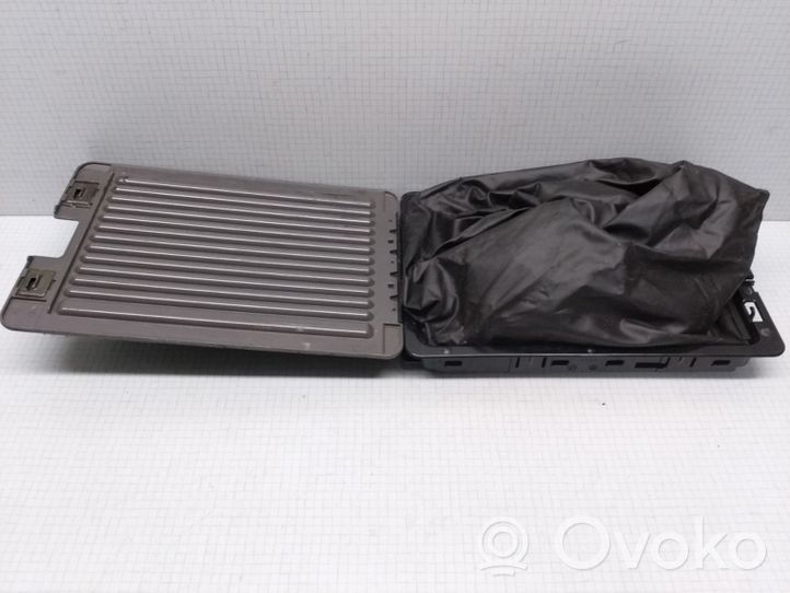 Audi A4 S4 B6 8E 8H Other interior part 3D5885215A