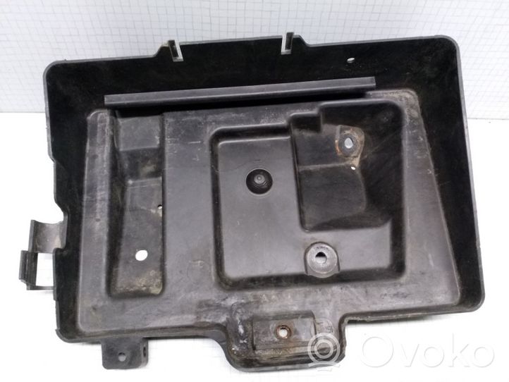 Opel Astra G Akkulaatikon alustan kansi 24449812