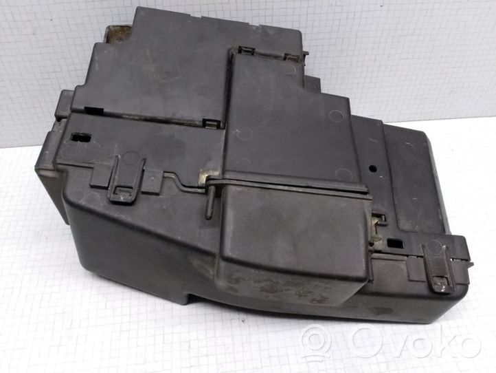 Citroen Xantia Autres pièces compartiment moteur 9619708780