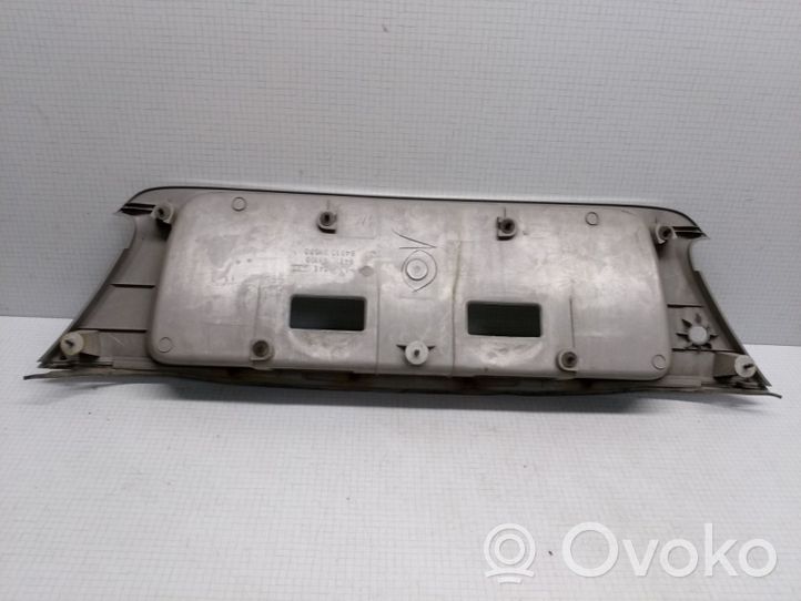 Nissan Maxima Cornice porta targa 848103Y100