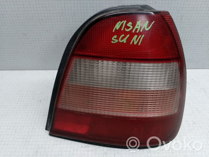 Nissan Sunny Rear/tail lights 22063324