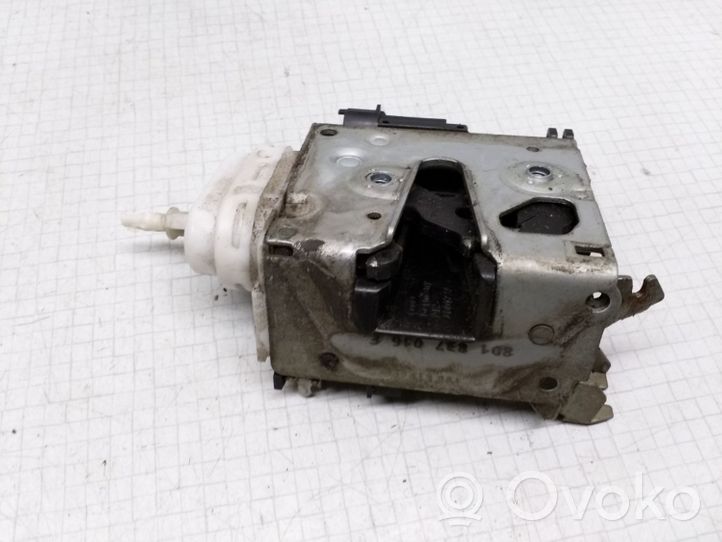 Audi A4 S4 B5 8D Serrure de porte avant 8D1837016F