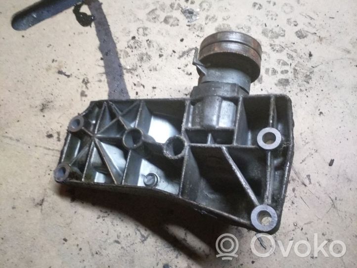 Volkswagen Polo III 6N 6N2 6NF Generator/alternator bracket 030145169H