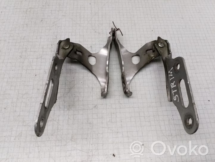 Honda Stream Engine bonnet/hood hinges 