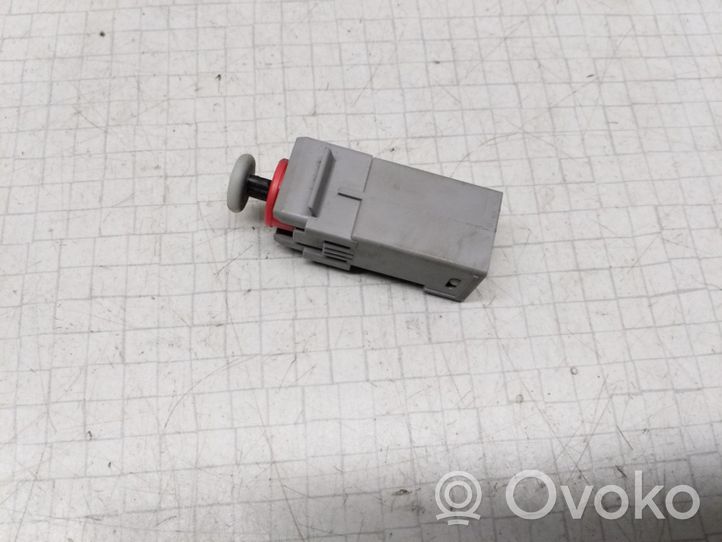 Opel Vectra C Clutch pedal sensor 09185907