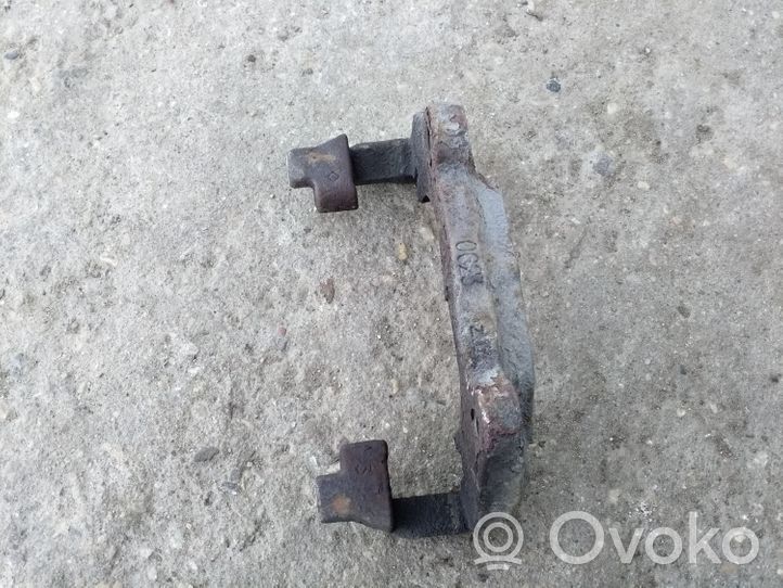 Opel Vectra C Plaquette / support d'étrier avant 