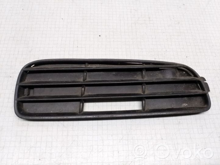 Audi 80 90 S2 B4 Front bumper lower grill 8A0807346A