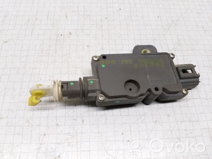 Nissan Almera Tino Central locking motor 262102