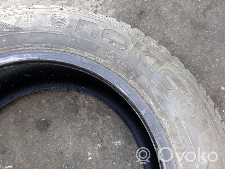 Volkswagen Golf III Pneumatici estivi R15 NOKIAN