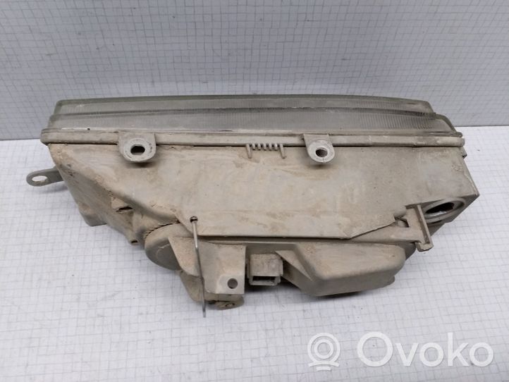 Seat Toledo I (1L) Lampa przednia 302961572