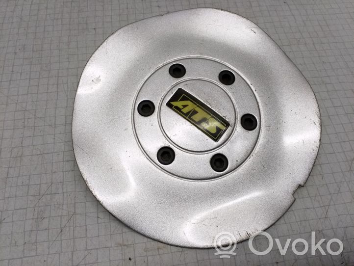 Audi 80 90 B3 Non-original wheel cap 