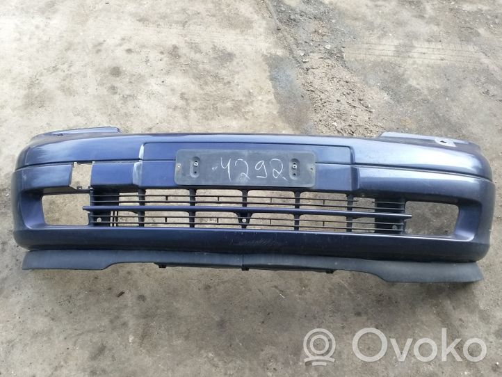 Opel Astra G Zderzak przedni 90559473