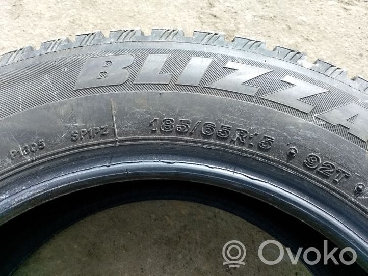 Opel Astra G R15-nastarenkaat BRIDGESTONE