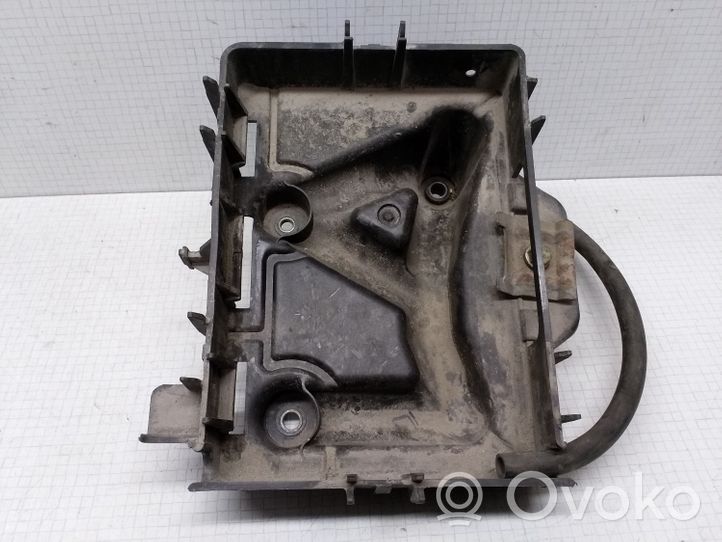 Volkswagen Polo Battery tray 