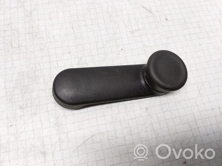 Opel Zafira A Rear door window winding handle 902471500430