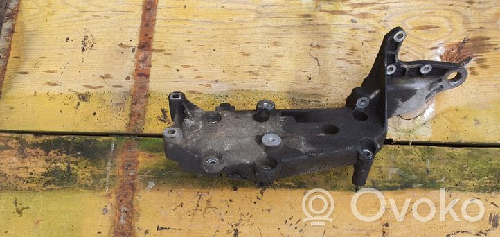 Volvo S60 Supporto di montaggio della pompa del servosterzo 9497106