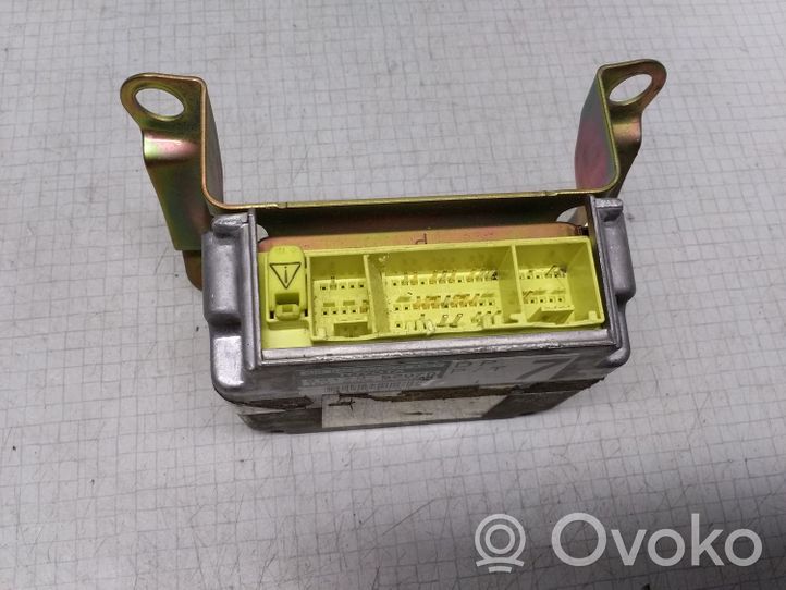 Toyota Yaris Oro pagalvių valdymo blokas 8917052070