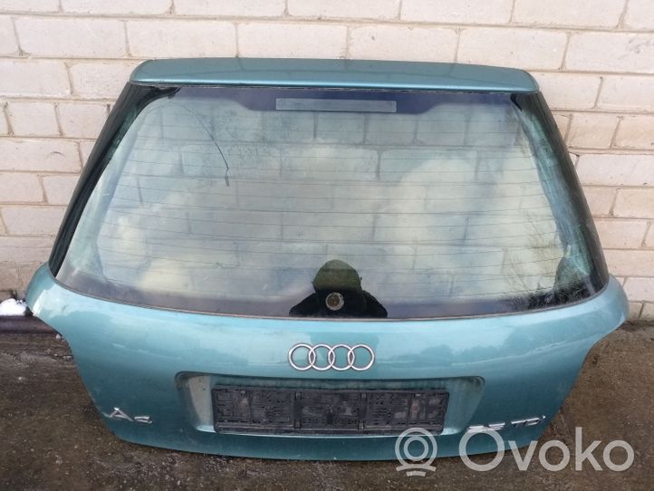 Audi A4 S4 B5 8D Galinis dangtis (bagažinės) 