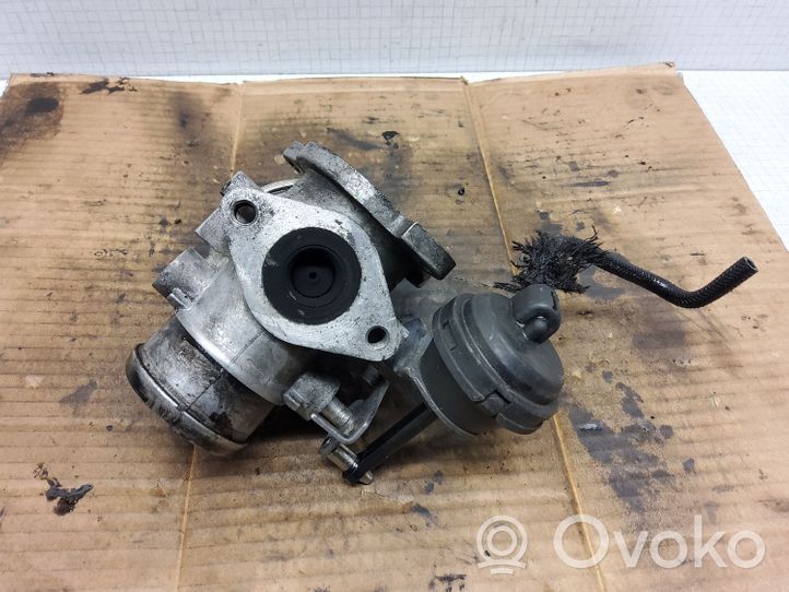 Volkswagen Bora Soupape vanne EGR 038131501E