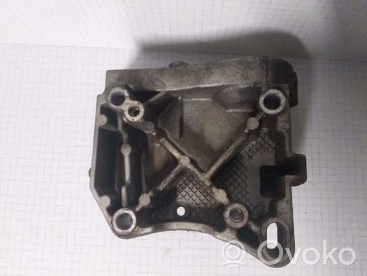 Peugeot 307 Support de générateur / alternateur 9659649080