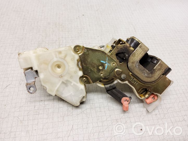 Nissan Almera N16 Rear door lock 82553BM760