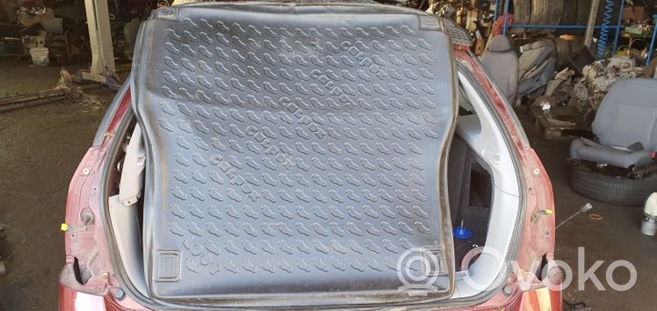 Nissan Primera Коврик багажника (резиновый) 