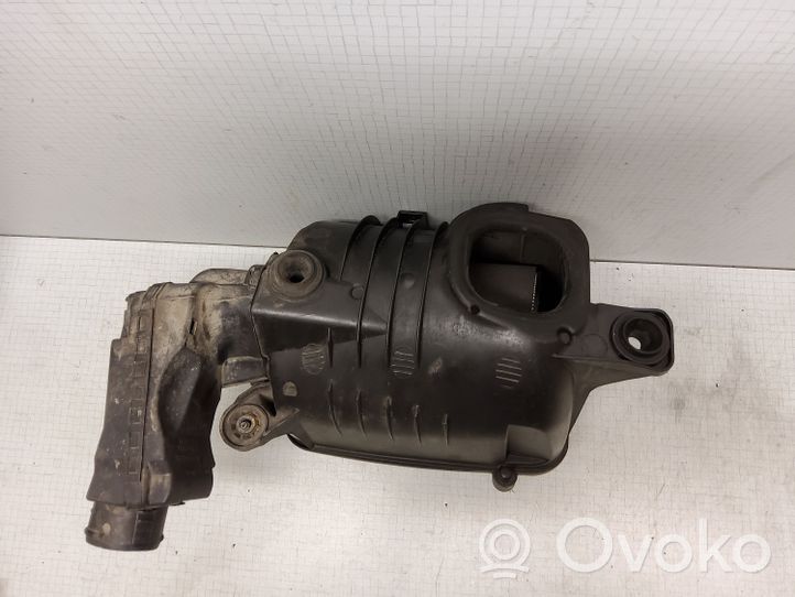 Volkswagen PASSAT B6 Scatola del filtro dell’aria 1K0129607C