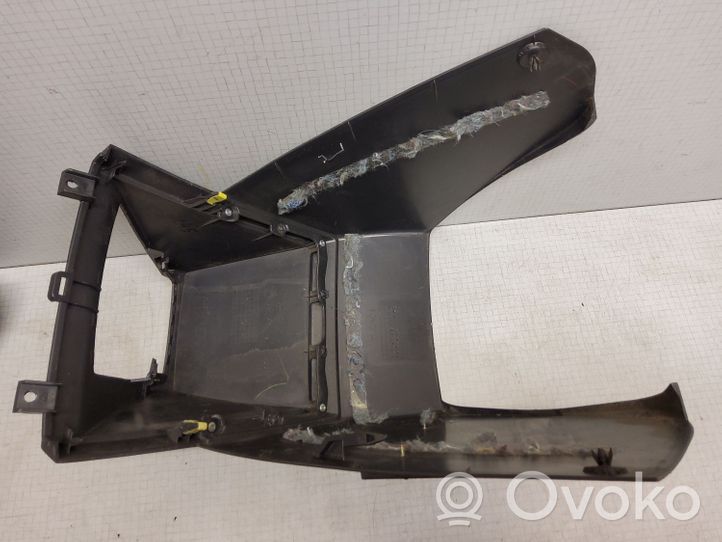 Toyota Corolla Verso E121 Ramka drążka zmiany biegów 554320F030