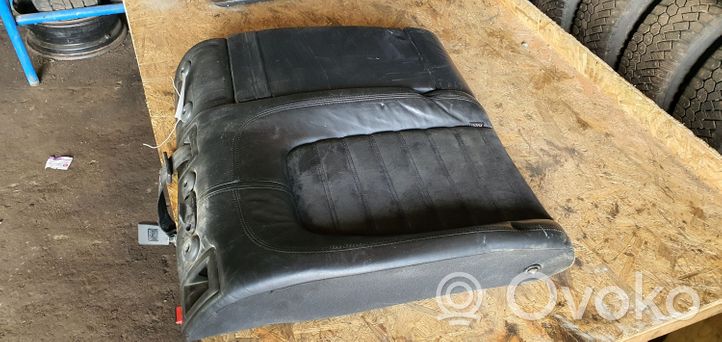 Volkswagen PASSAT B6 Rear seat 3C0857807H