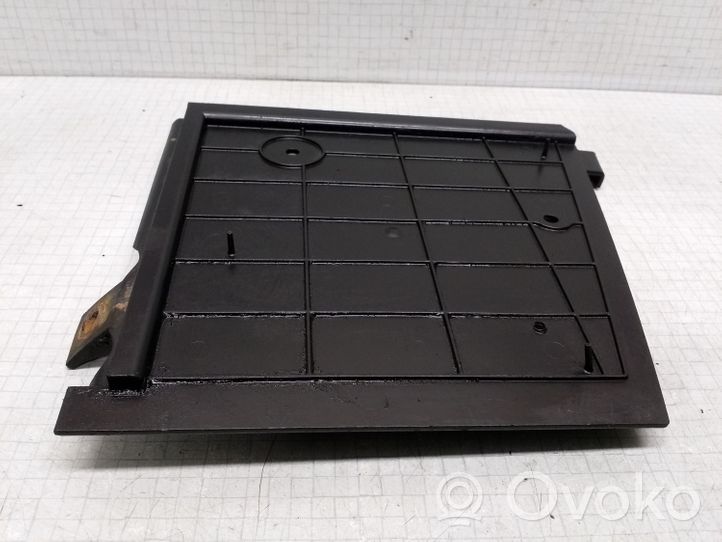 Volkswagen Transporter - Caravelle T5 Battery tray heat shield 7H0915438A