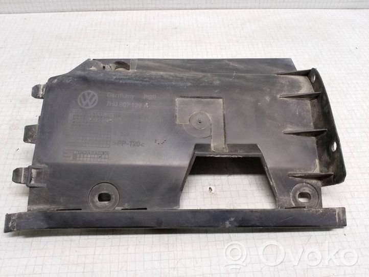 Volkswagen Transporter - Caravelle T5 Support de coin de pare-chocs 7H0807129A