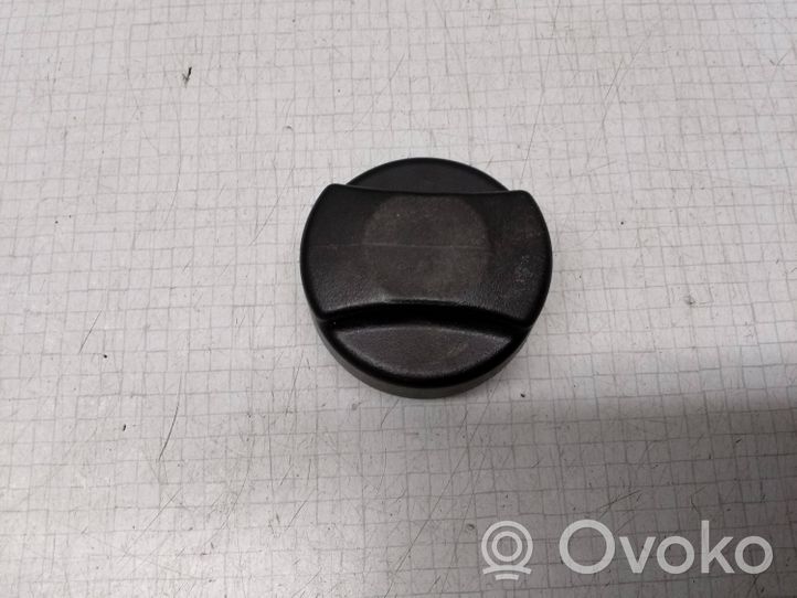 Opel Vectra B Tappo del serbatoio del carburante 