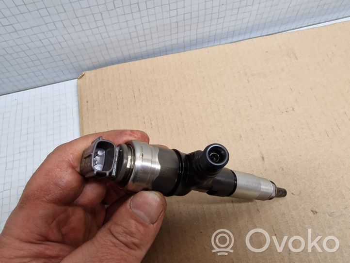 Subaru Outback Injecteur de carburant 16613AA030