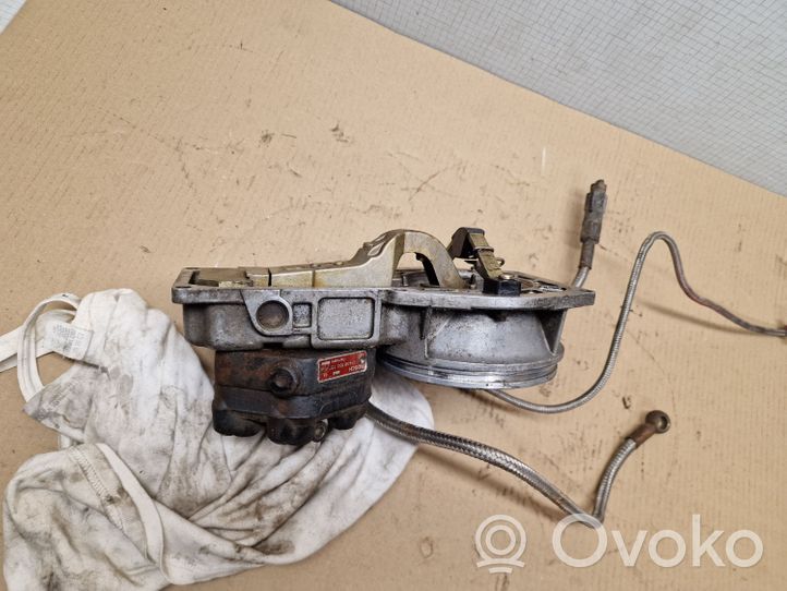 Audi 100 200 5000 C3 Iniezione carburante (altro) 0438120185