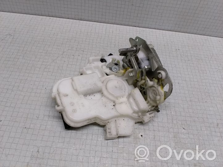 Subaru Outback Serrure de porte arrière 0428