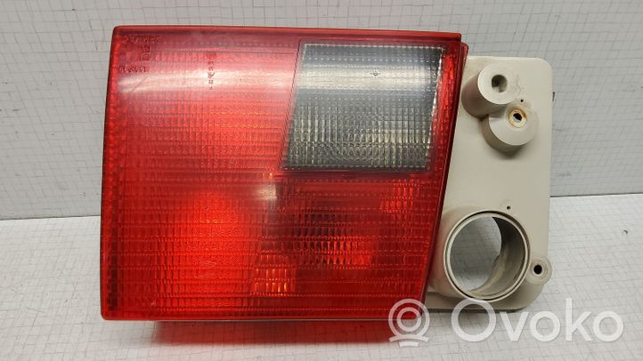 Audi A6 S6 C4 4A Luci posteriori del portellone del bagagliaio 4A0945094