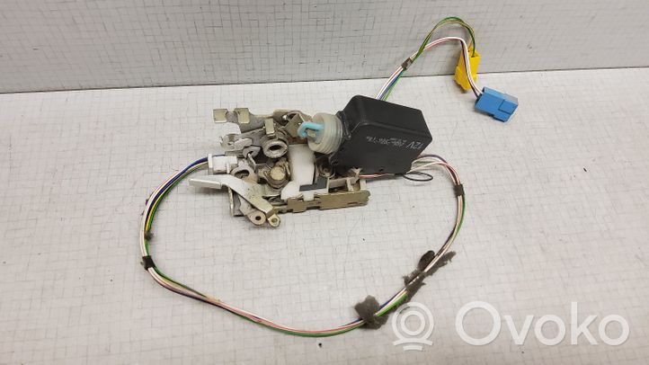 Volkswagen II LT Loading door lock F00P2E0198