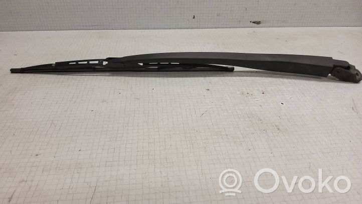 Opel Astra G Rear wiper blade arm 90559607